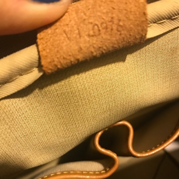 Auth Louis Vuitton Deauville bowling bag - Picture 2 of 10